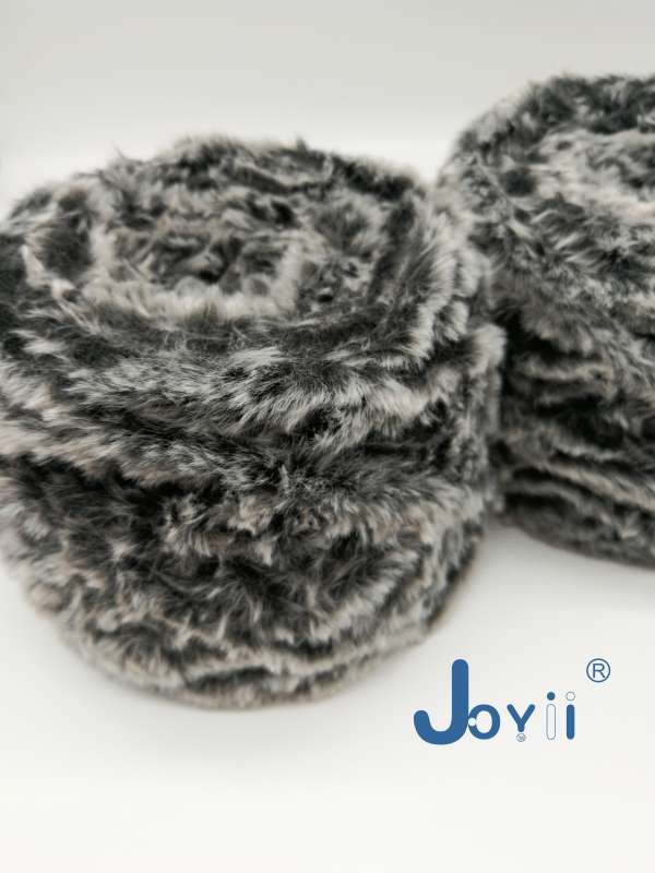 FAUX FUR YARN